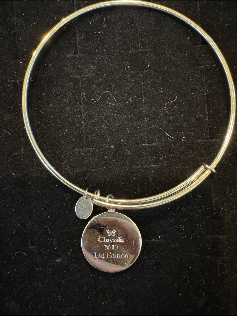 Chrysalis 2013 Limited Edition Snowflake Charm Expandable Bangle Bracelet